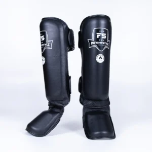 INFIGHTSTYLE PRO black,מגני שוק עור