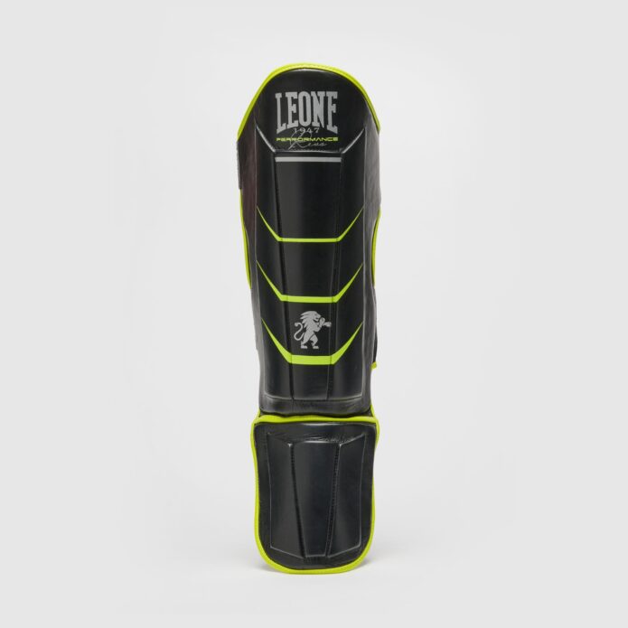 REVO FLUO shinguards black,מגני שוק מ-Cowhide Leather