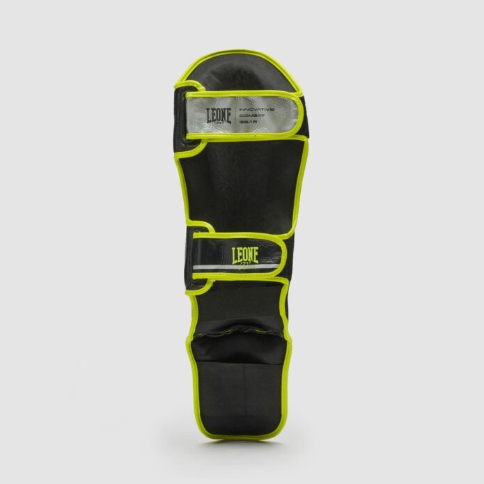 REVO FLUO shinguards black,מגני שוק מ-Cowhide Leather